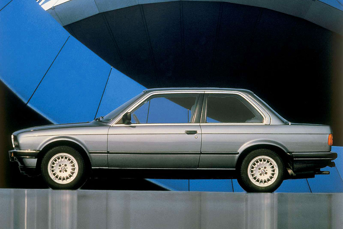 BMW-3_Series_1982_1600x1200_wallpaper_02.jpg