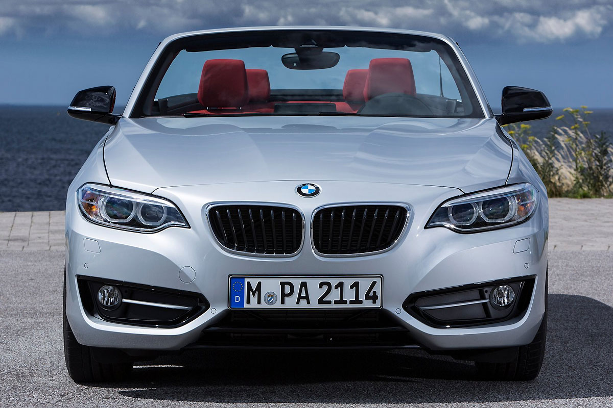 BMW-2-Series_Convertible_2015_1600x1200_wallpaper_20.jpg