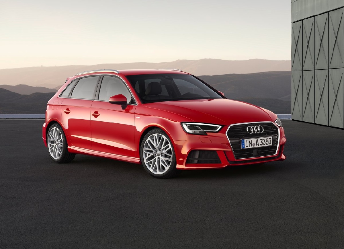 Audi-A3_2017 (10).jpg