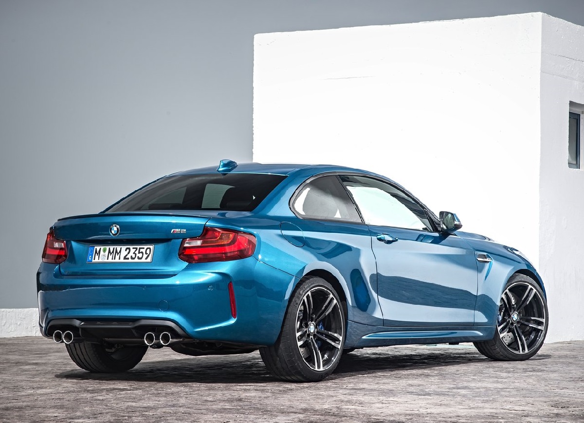 BMW-M2_Coupe-2016 (3).jpg