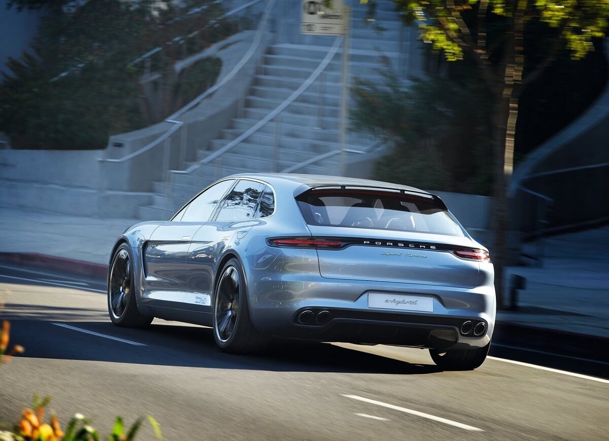 Porsche-Panamera_Sport_Turismo_Concept-2012 (5).jpg