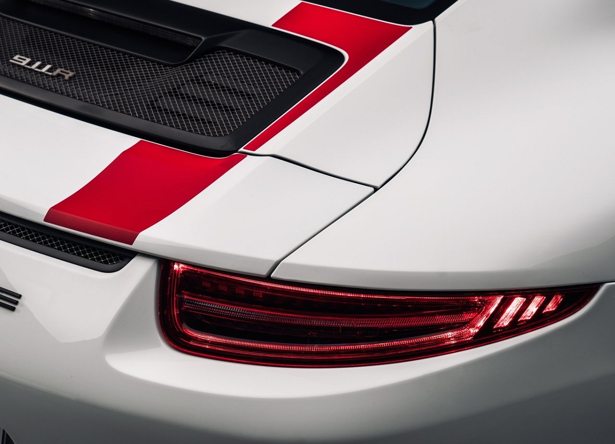 Porsche-911_R_2017- (14).jpg