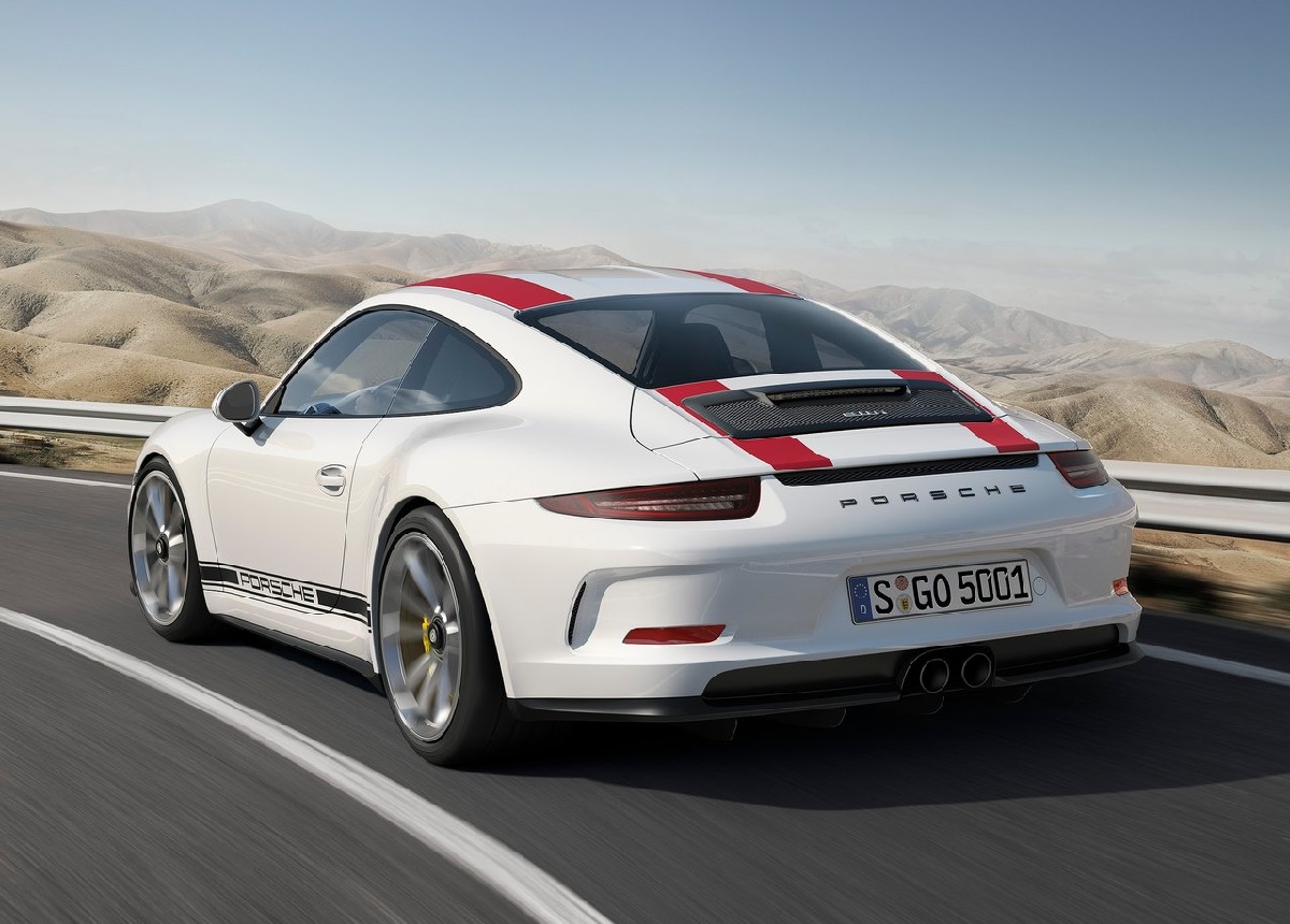 Porsche-911_R_2017.jpg
