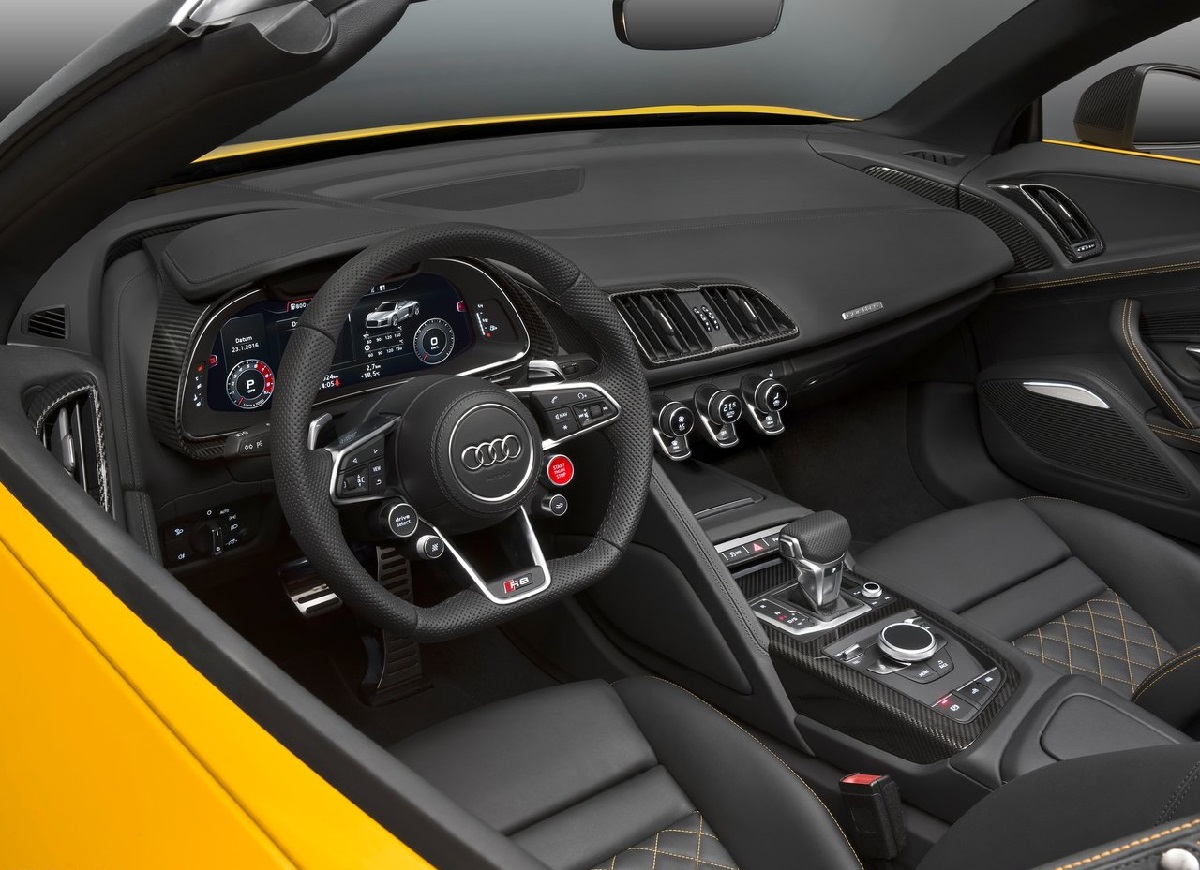 Audi-R8_Spyder_V10_ (3).jpg