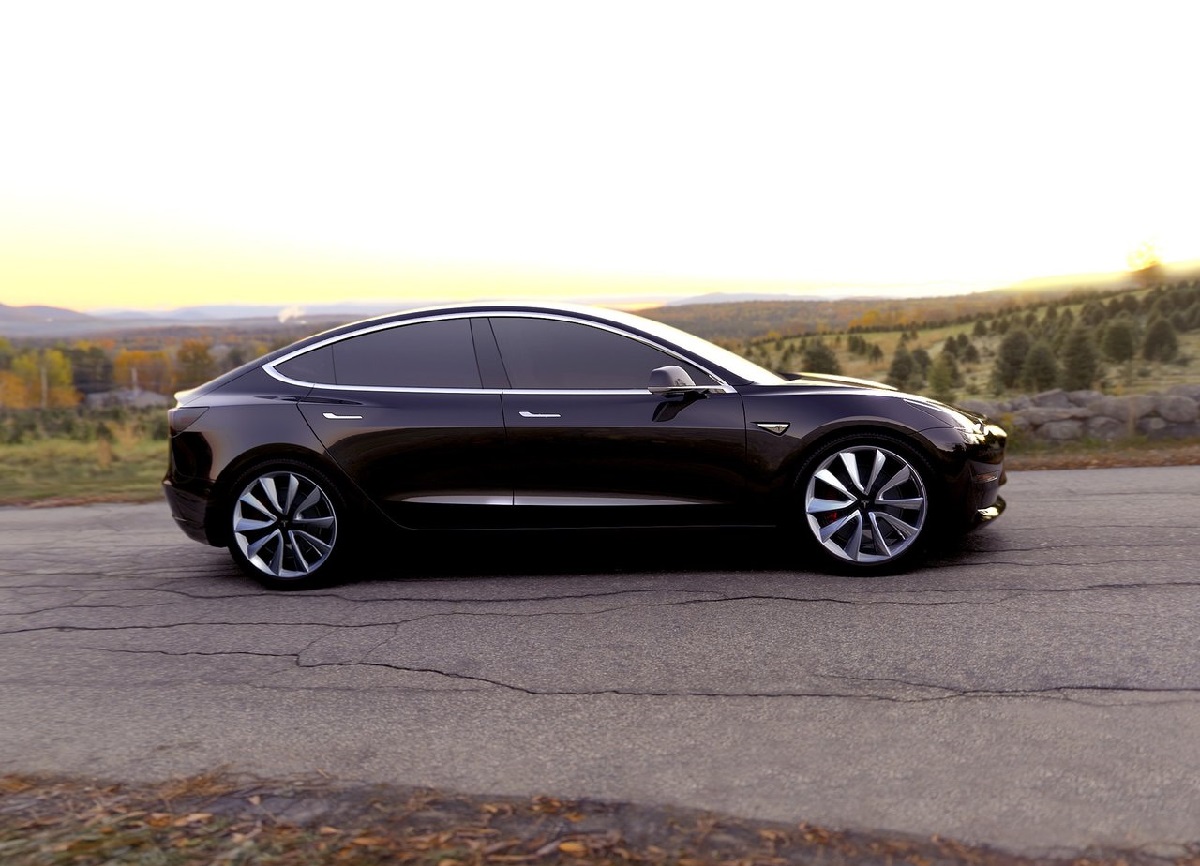 Tesla-Model_3-2018 (3).jpg