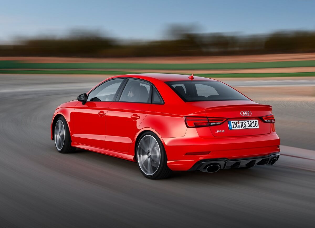 Audi-RS3_Sedan-2017 (6).jpg
