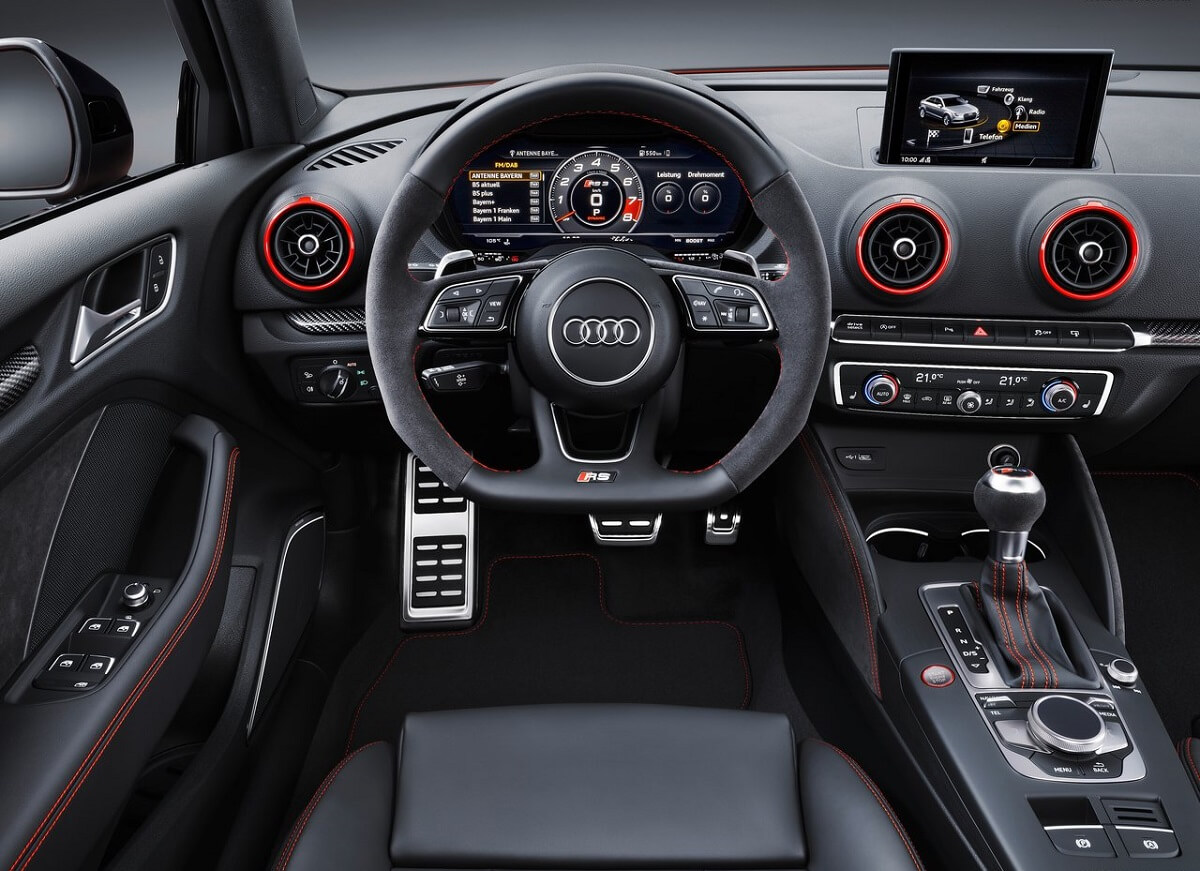 Audi-RS3_Sedan-2017 (8).jpg