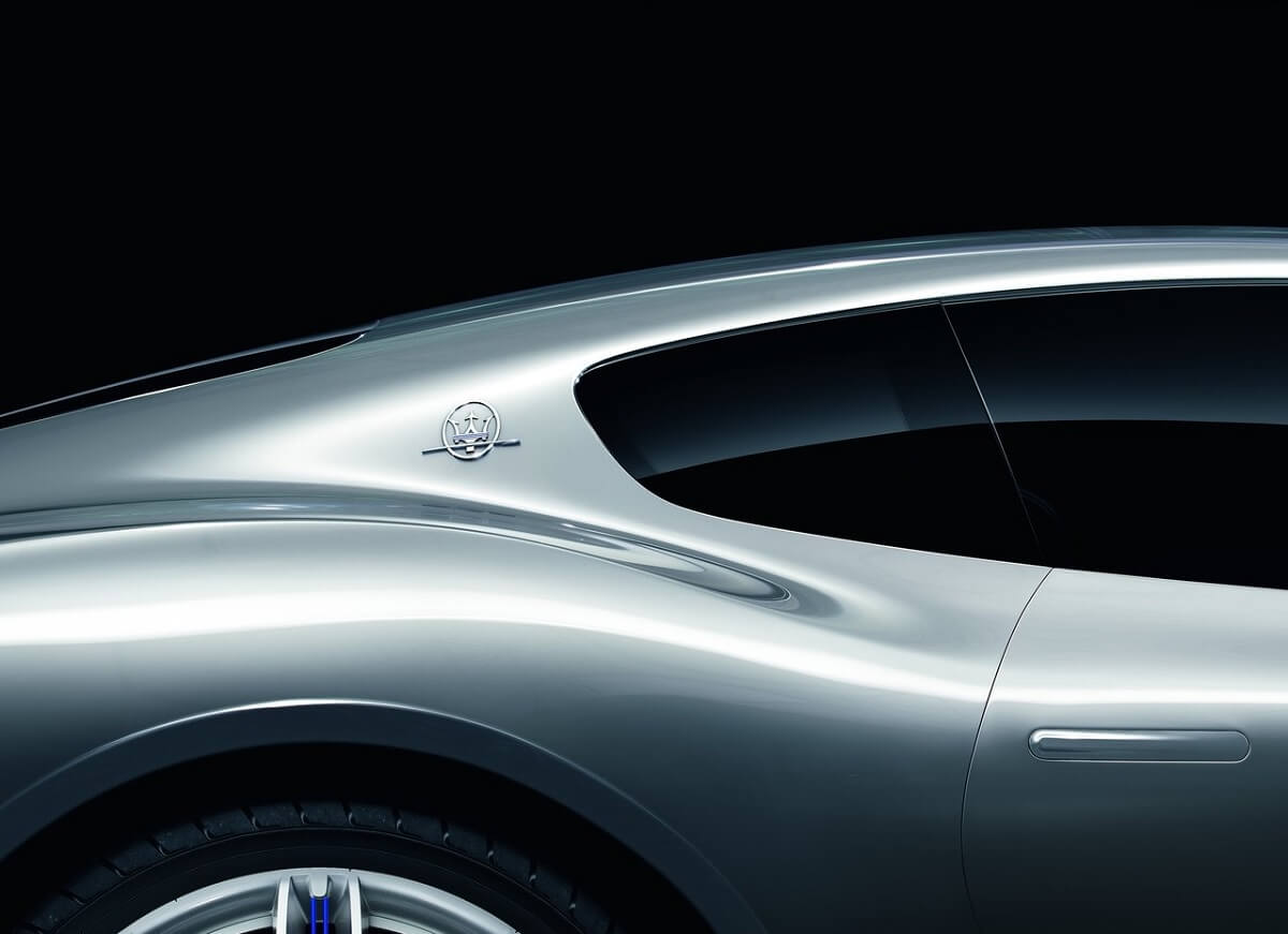 Maserati-Alfieri_Concept-2014 (1).jpg