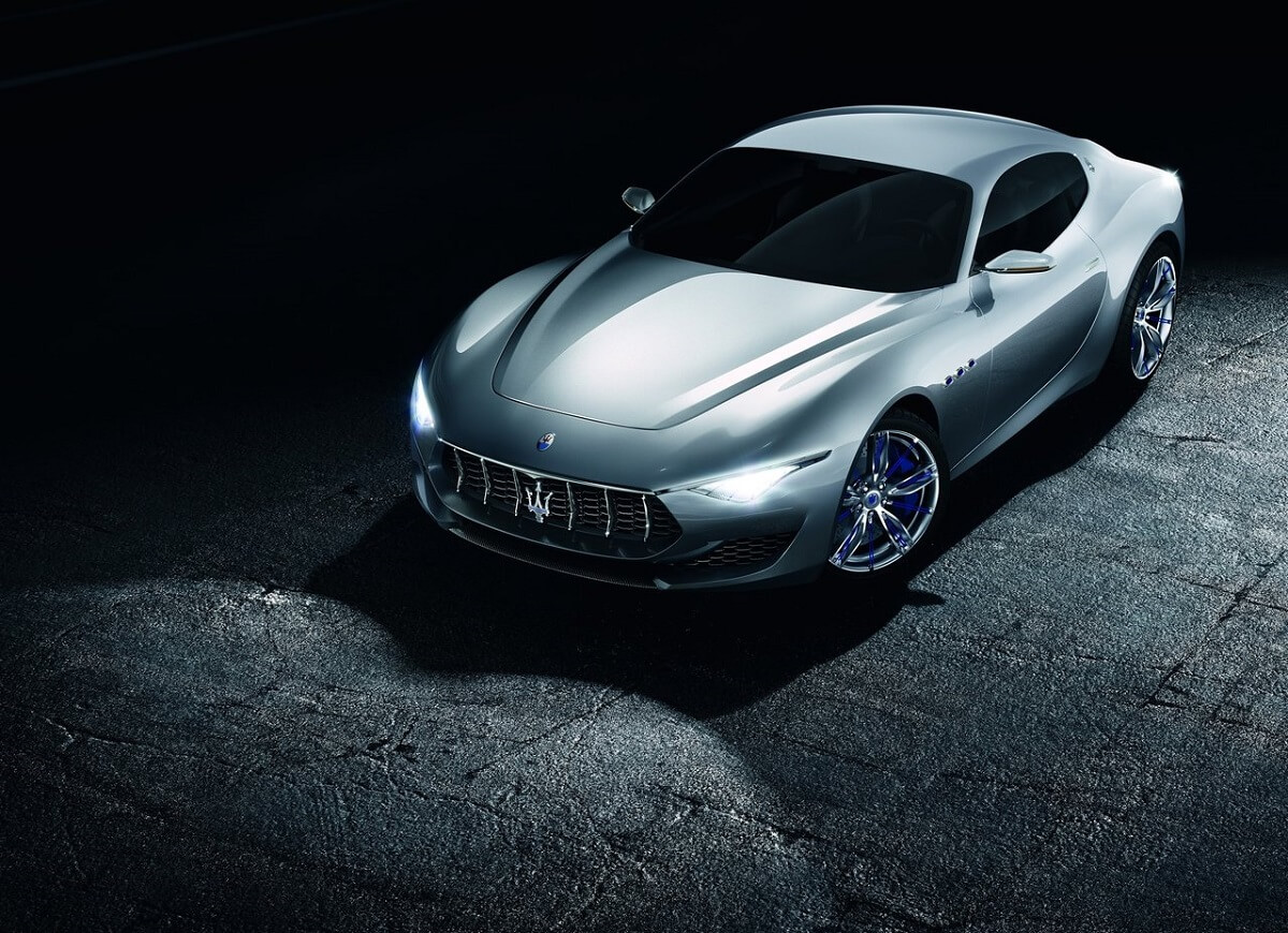 Maserati-Alfieri_Concept-2014 (2).jpg