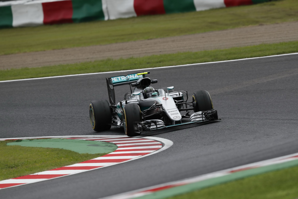 Nico Rosberg連續三年於日本站奪得桿位，並於正賽中一路領跑奪冠.jpg