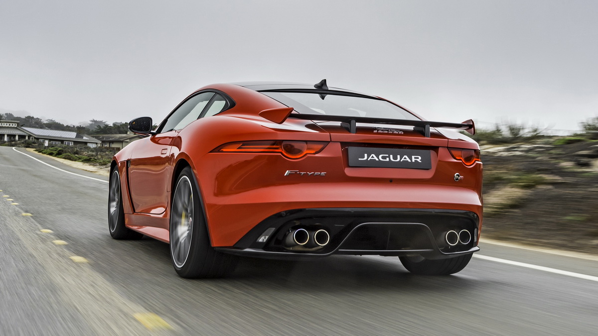 2017-jaguar-f-type-svr-first-drive (3).jpg