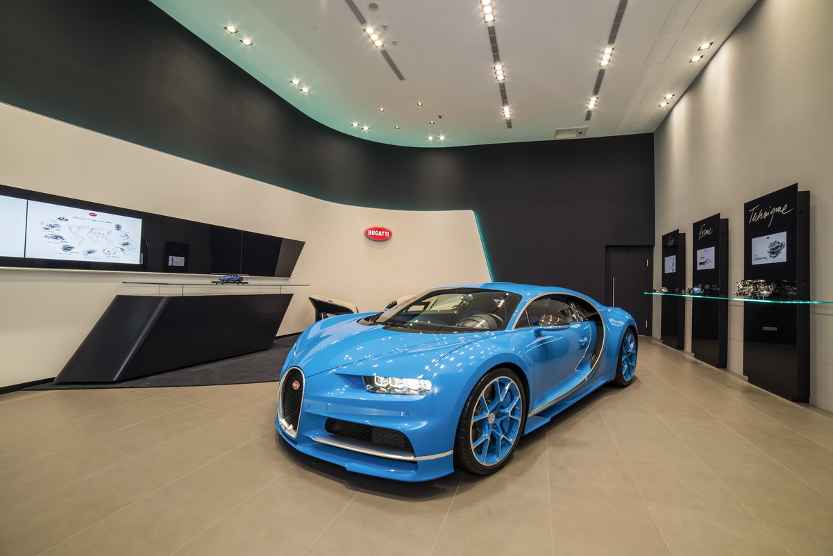 01b_Bugatti Taipei Showroom Opening.jpg