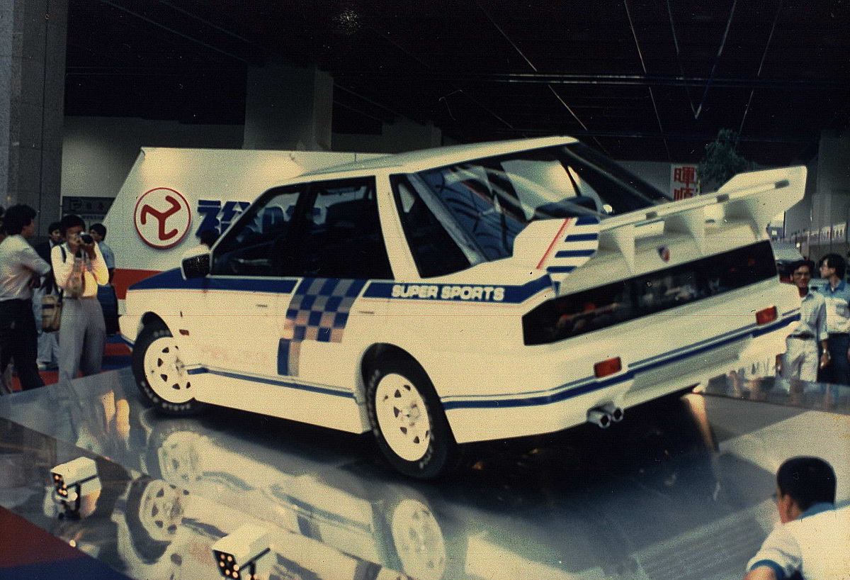 1987年台北車展飛羚101 Showcar.jpg