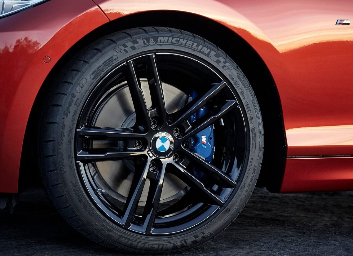 BMW-M240i_Coupe-2018-1280-23.jpg