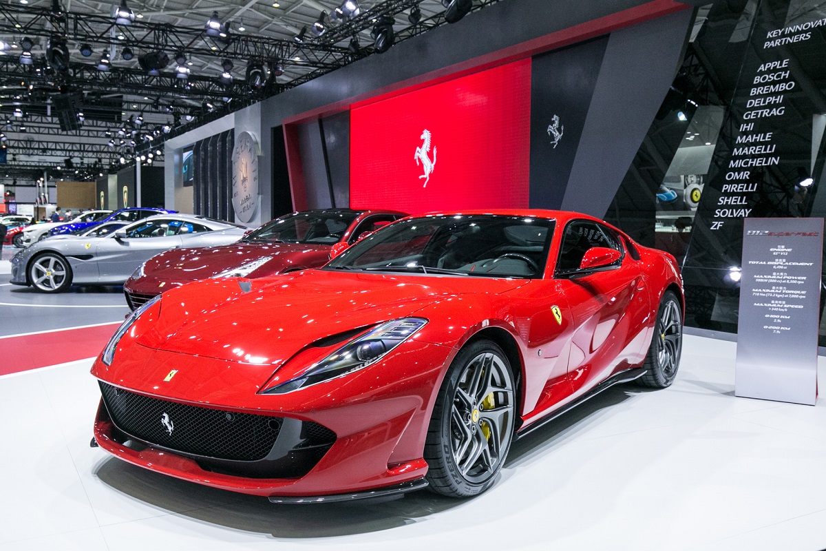 Ferrari (2).jpg