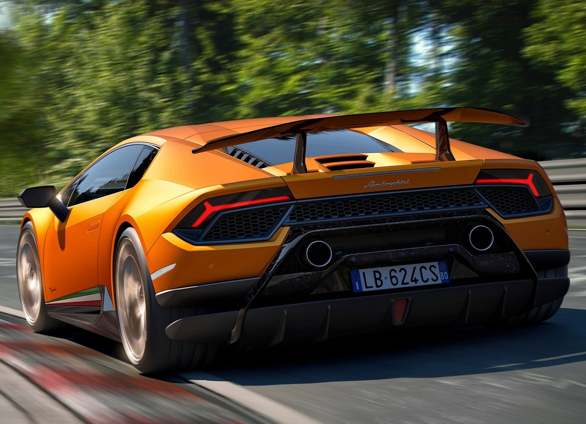 Lamborghini-Huracan_Performante-2018 (2).jpg