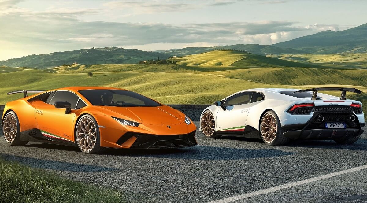 Lamborghini-Huracan_Performante-2018 (4).jpg