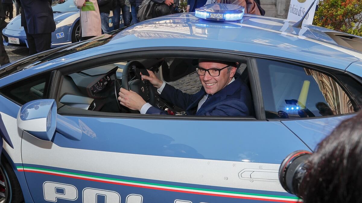 Lamborghini Huracan Policia (6).jpg
