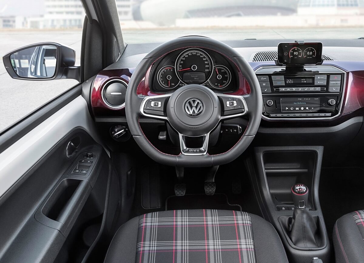 Volkswagen-Up_GTI_Concept-2017 (4).jpg