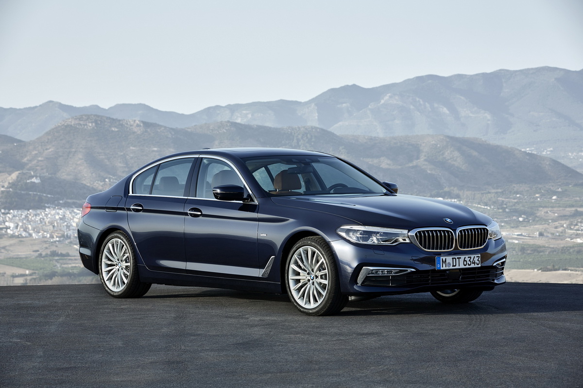 [新聞照片四] 全新BMW大5系列搭載Luxury Line風格套件.jpg