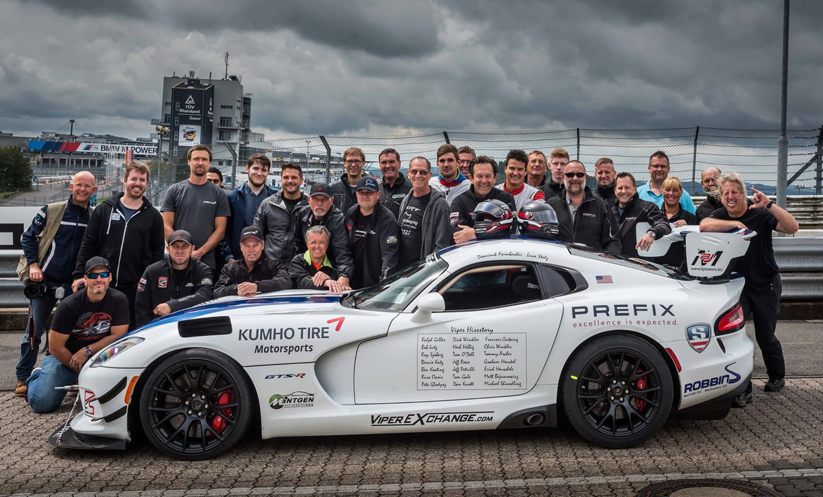 2017-dodge-viper-acr-in-preparation-for-nrburgring-lap-record-attempt_100615555_h.jpg