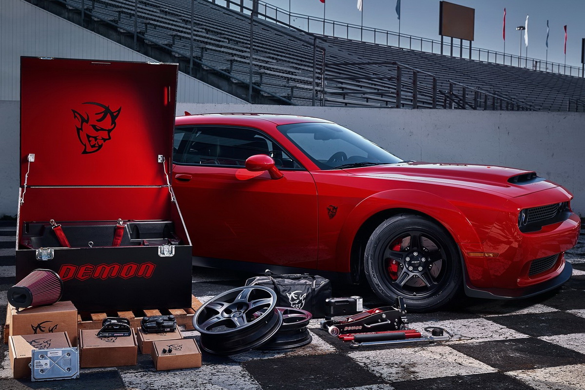 2017紐約車展：地獄貓變身惡魔！Dodge Challenger SRT Demon為直線加速而生- CarStuff 人車事