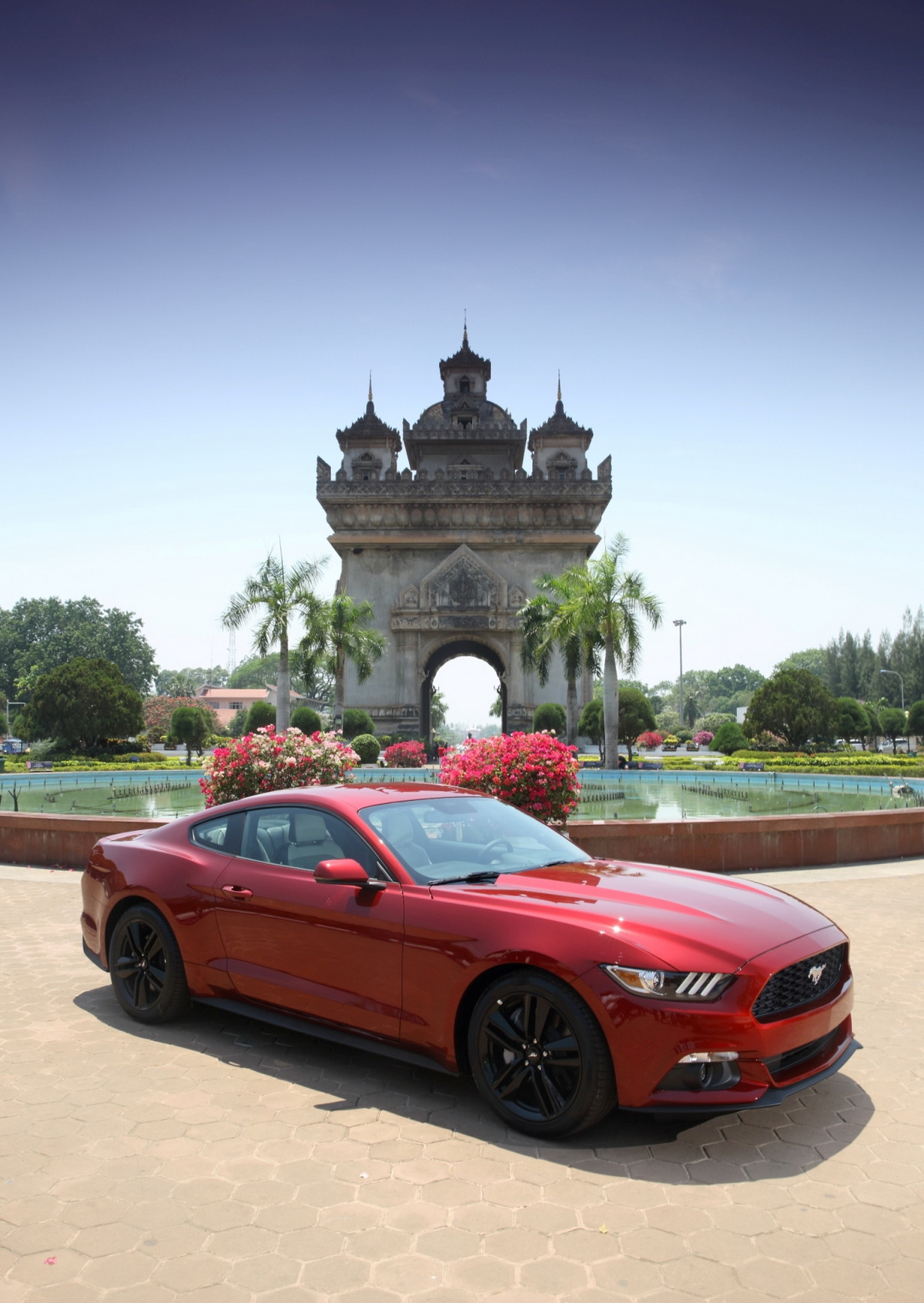 Mustang-Laos.jpg