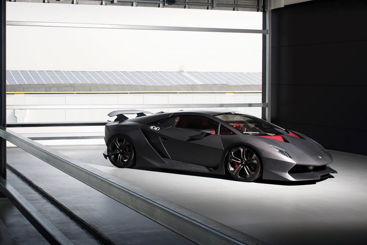 Lamborghini-Sesto_Elemento_Concept-2010.jpg