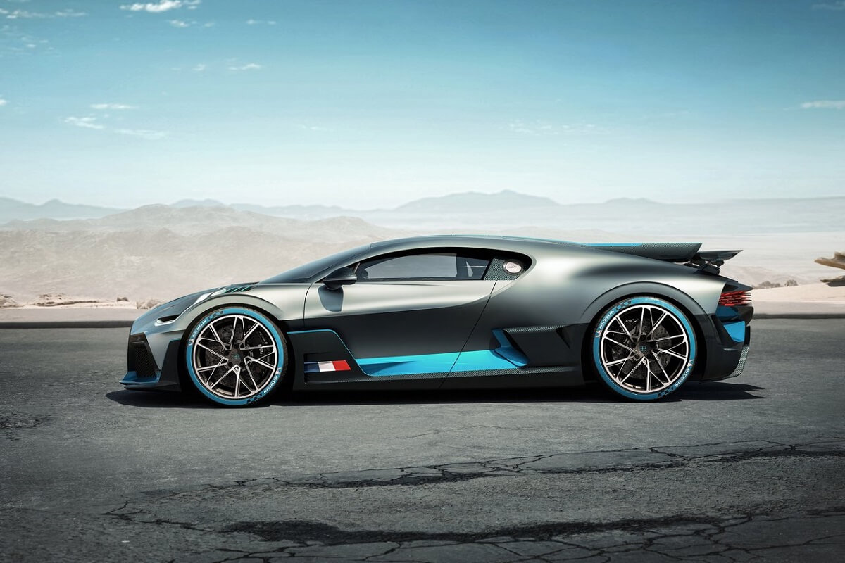 Bugatti-Divo-2019-3.jpg