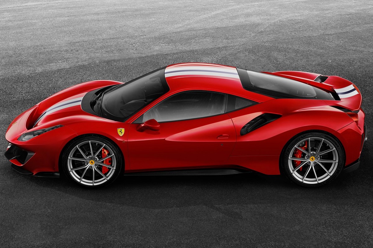 Ferrari-488_Pista-2019 (2).jpg