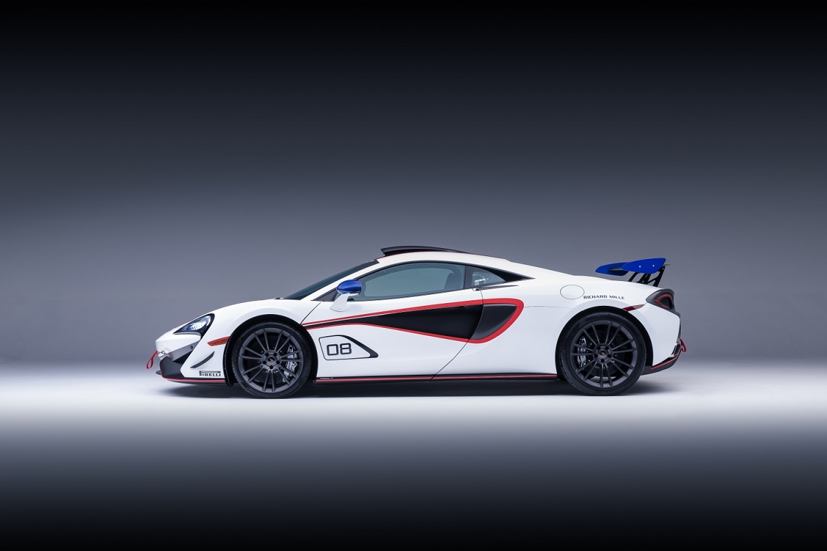 8819-McLaren+MSO+X+-+08+Anniversary+White_Red+&+Blue+Accents+-+02.jpg