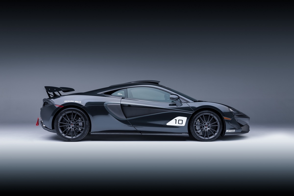 8856-McLaren+MSO-10+Ueno+Grey_Black+Accents3.jpg