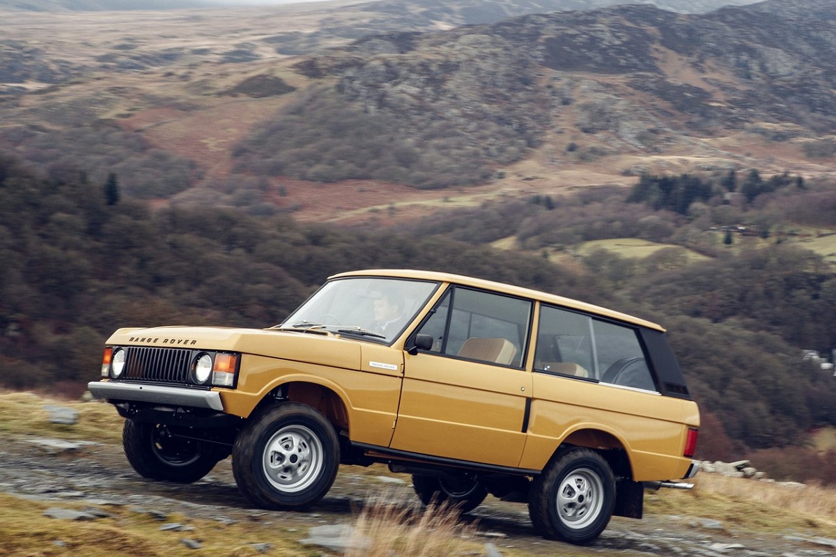 Land_Rover-Range_Rover_3-door-1978.jpg