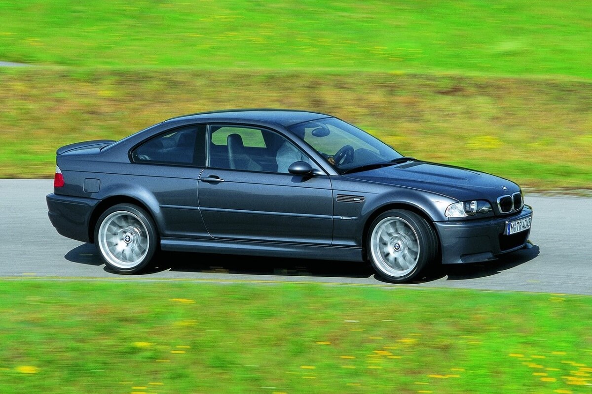 BMW-M3_CSL-2003.jpg