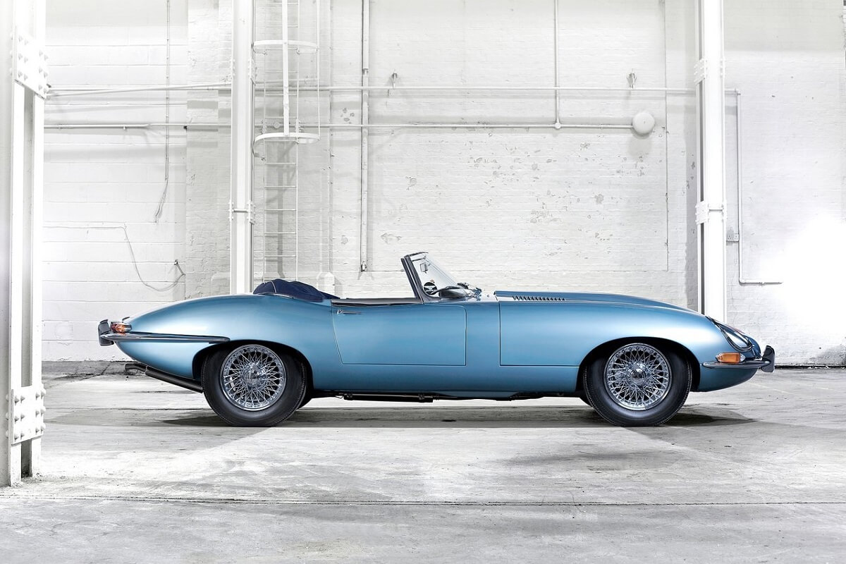 Jaguar-E-Type-1971 (1).jpg