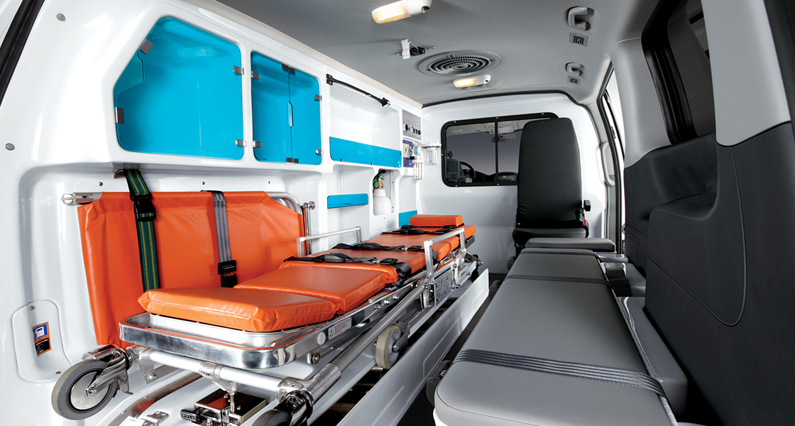 pip-grand-starex-special-ambulance-interior-image.jpg