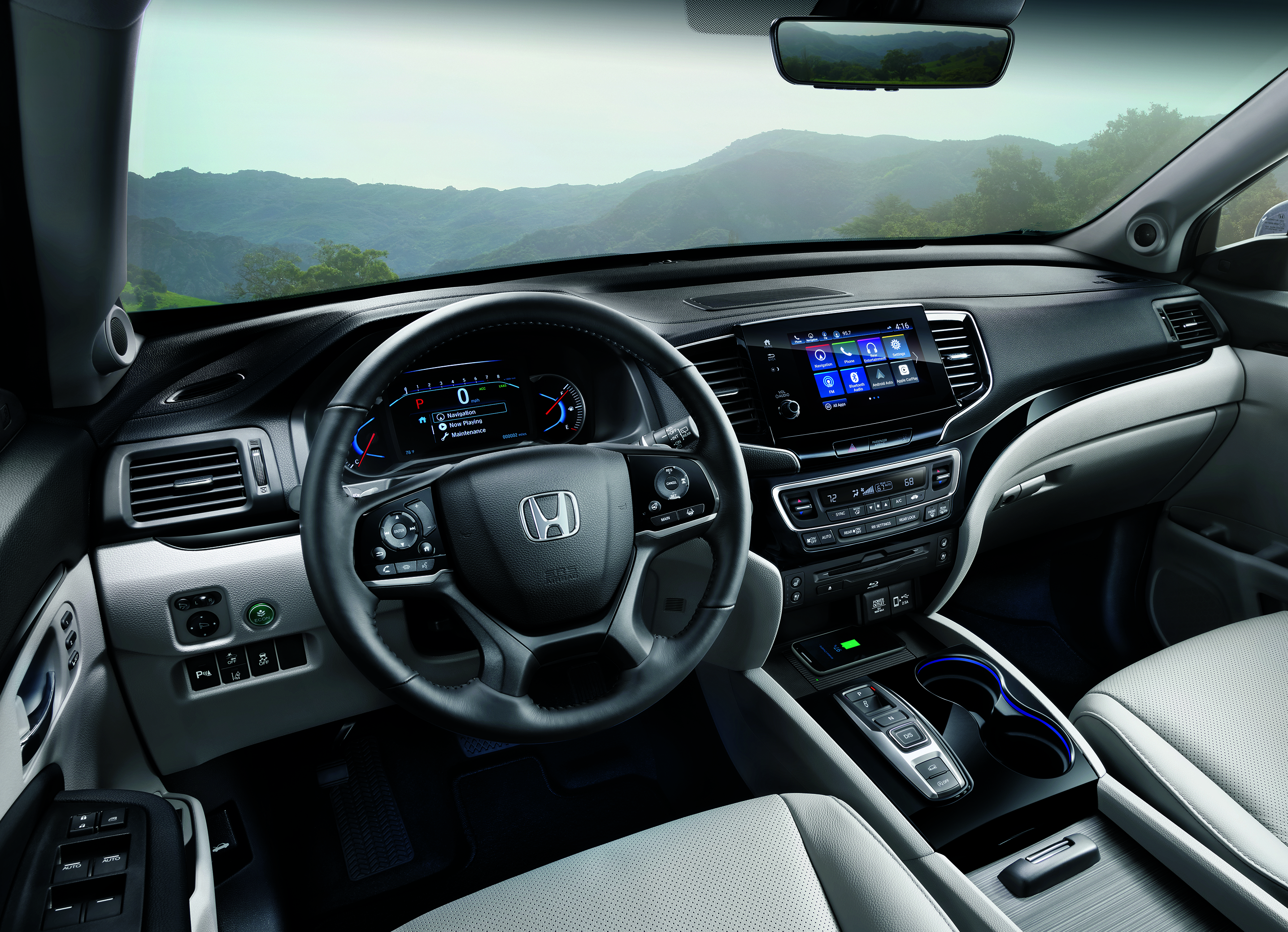 2019 Honda Pilot Interior.jpg