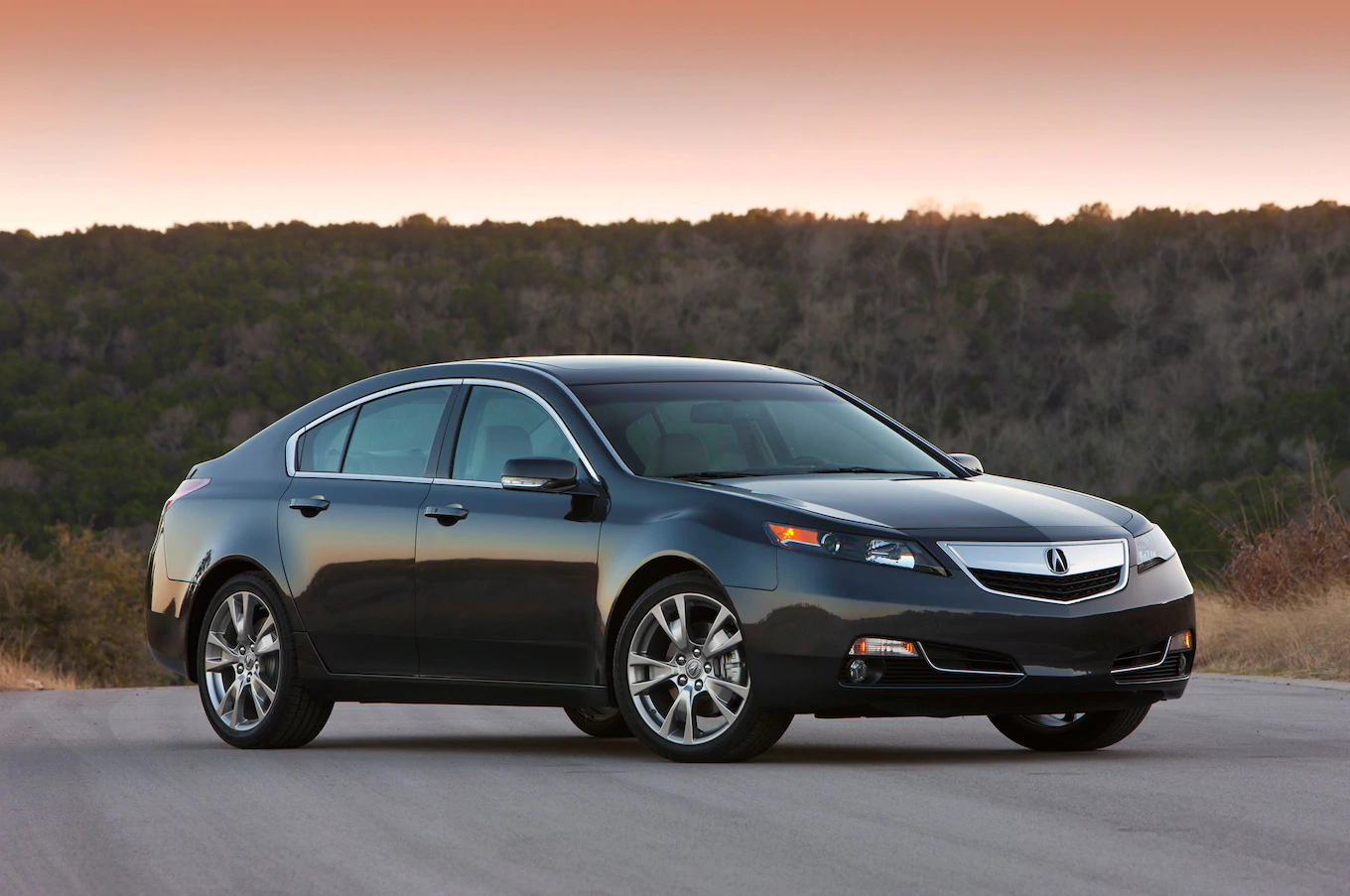 2013-Acura-TL-SH-AWD-Front-View.jpg