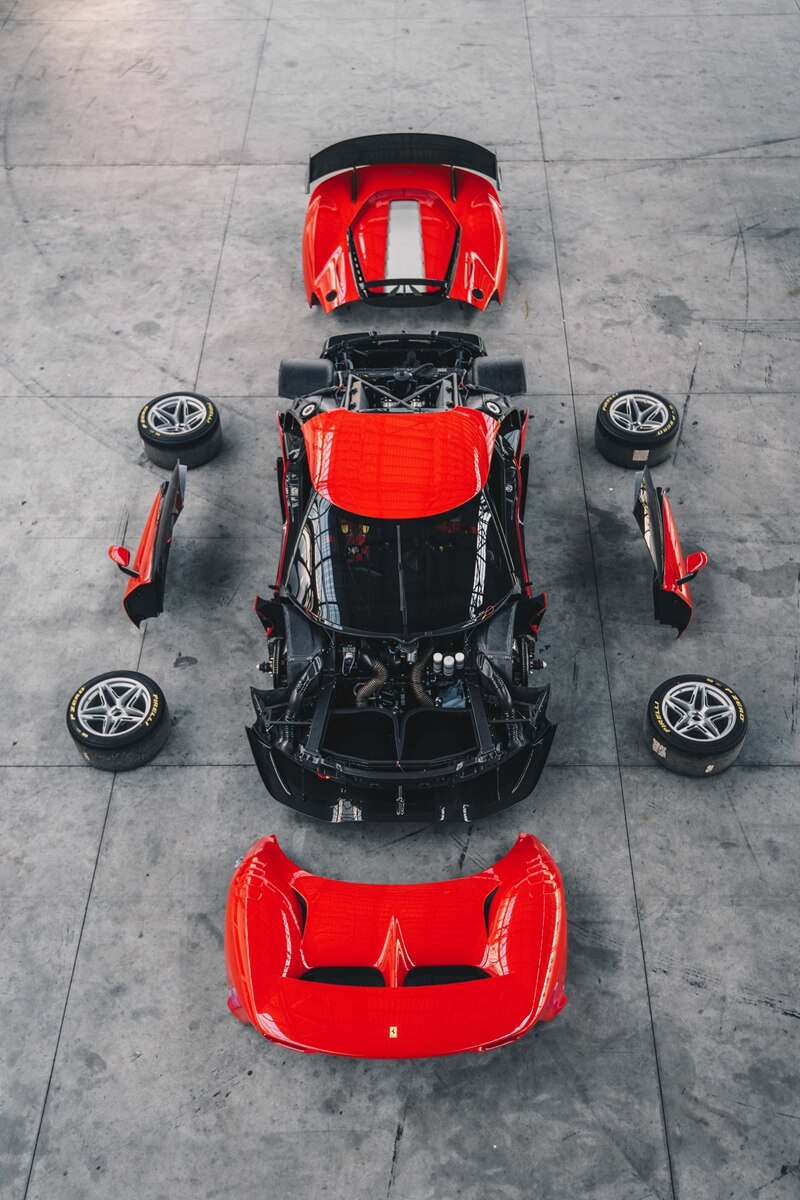 Ferrari_P80_C_shake_down_02.jpg