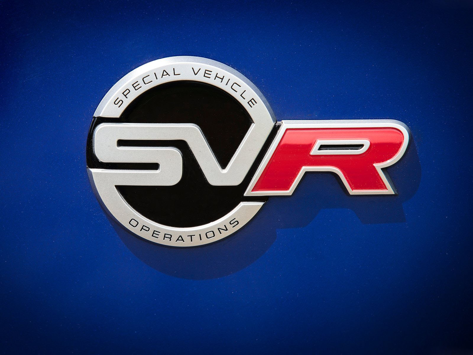 Land-Rover-Range-Rover-Sport-SVR-logo-2.jpg