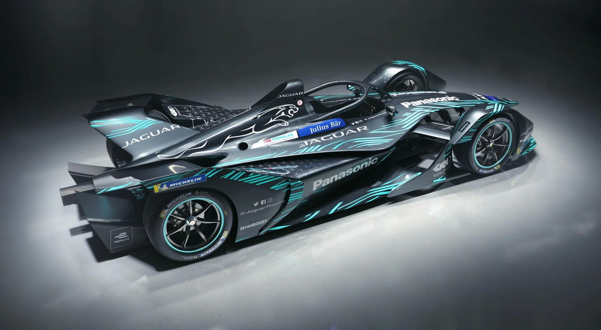 2018-jaguar-i-type-3-formula-e-racer-4_1.jpg