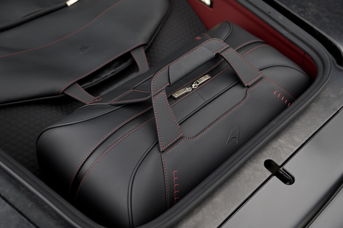 Small-11255-McLaren-GT-set-of-luggage.jpg