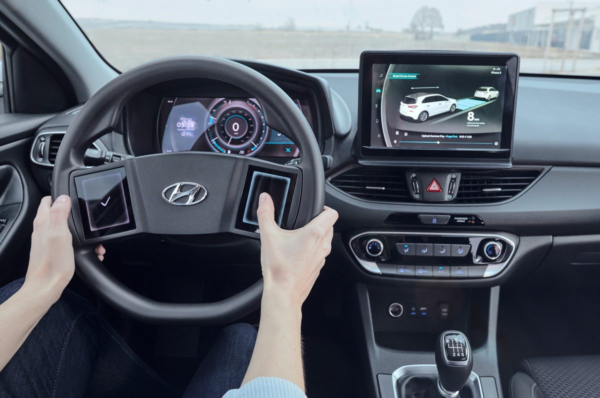 Hyundai-i30-New-Steering-Wheel_1-1200x796.jpg