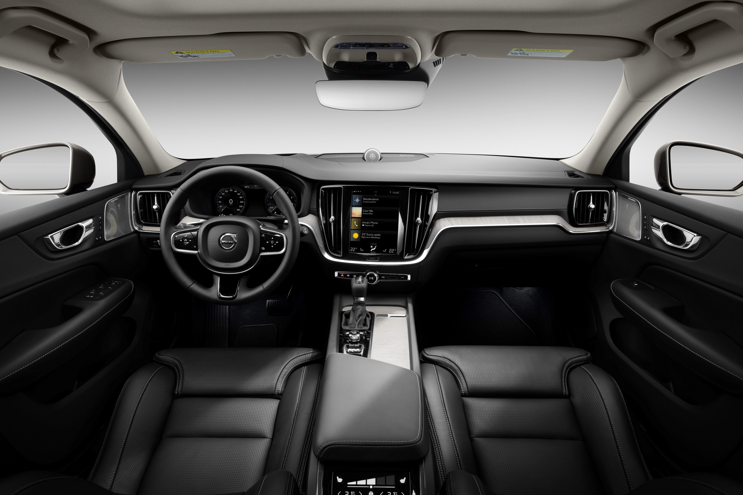 190萬起三規格，Volvo V60 全新世代融合六十年旅行車風華耀眼登台 CarStuff 人車事