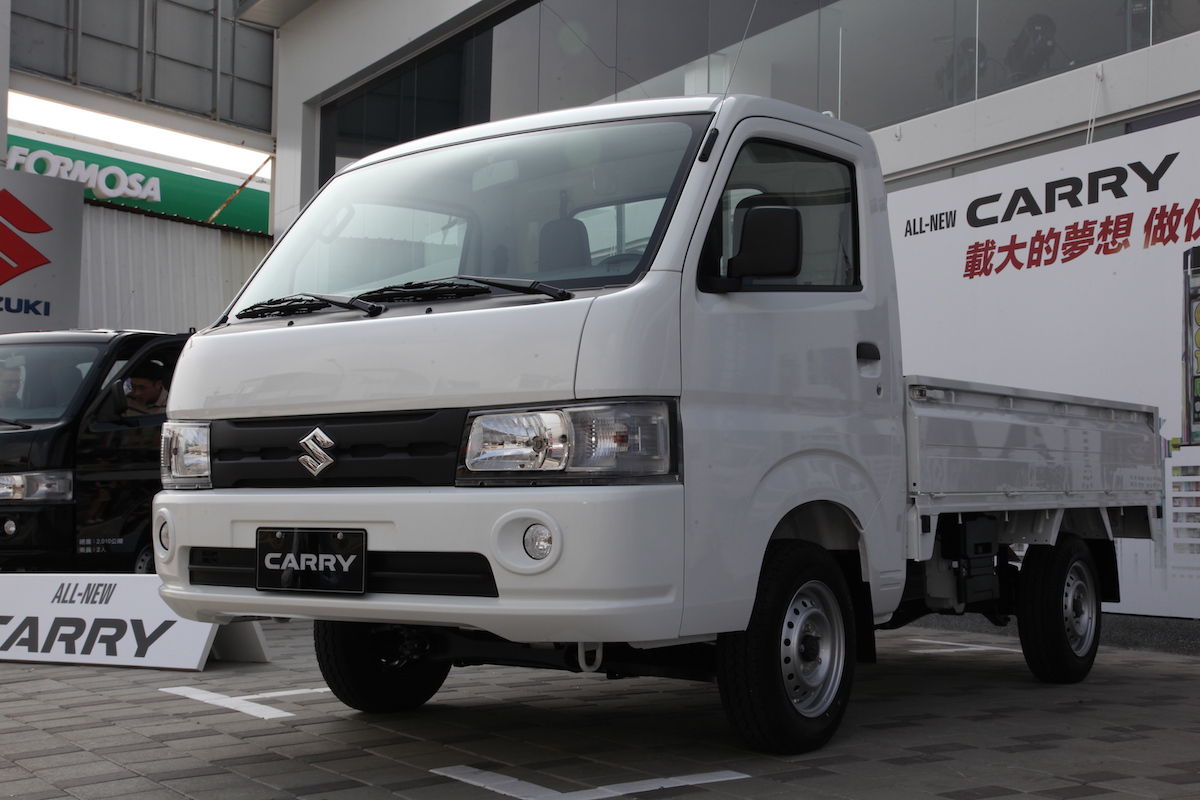 單一規格49 9 萬 強化載重能力與舒適性 Suzuki 新世代carry 商用貨車正式發表 Carstuff 人車事