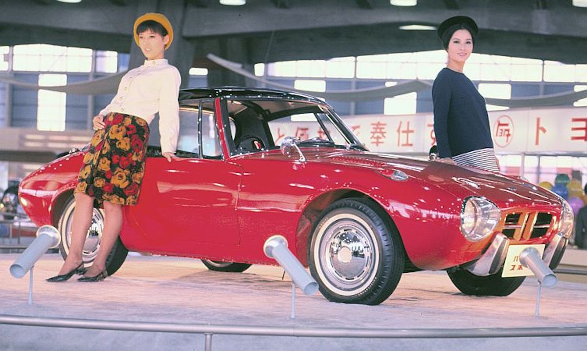 Tokyo-Motor-Show-1964-02.jpg