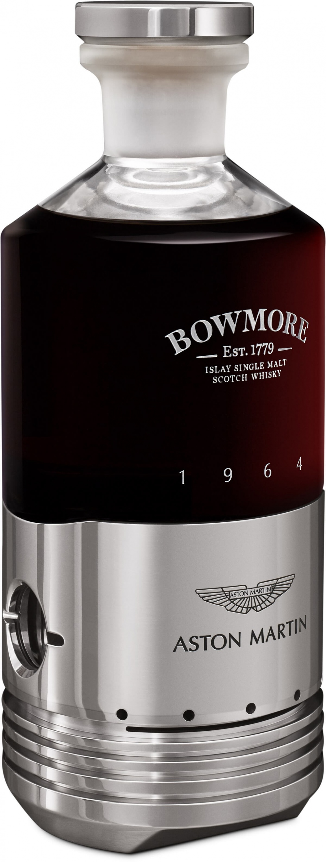 Aston Martin與Bowmore聯名推出單一麥芽蘇格蘭威士忌以DB5活塞打造瓶身
