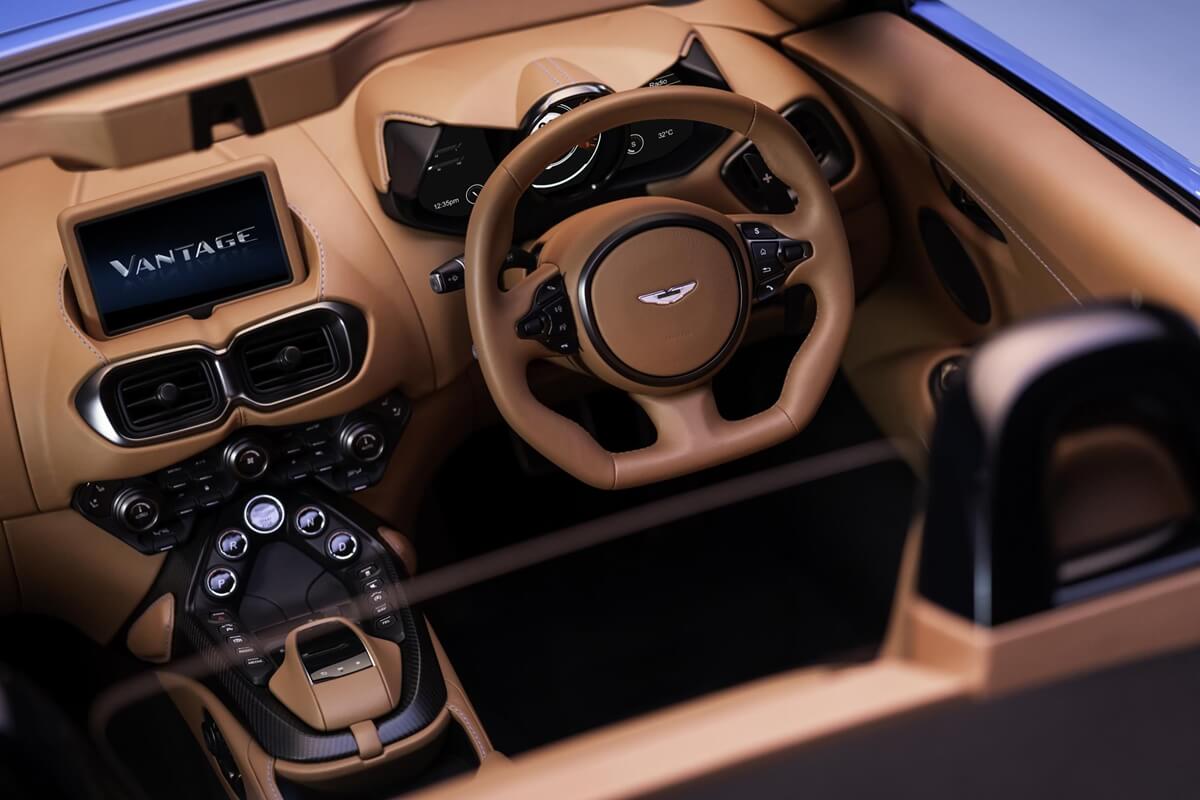 Aston-Martin-Vantage-Roadster_08.jpg