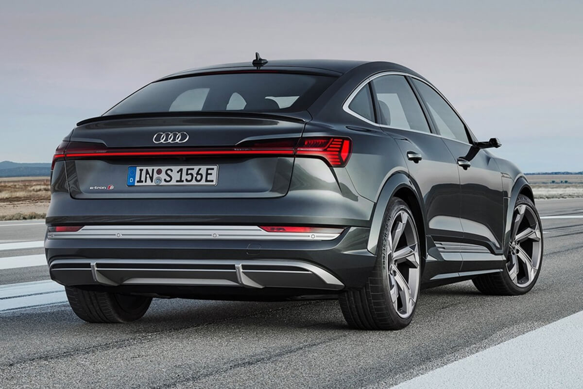 Audi-e-tron_S_Sportback-2021-2.jpg
