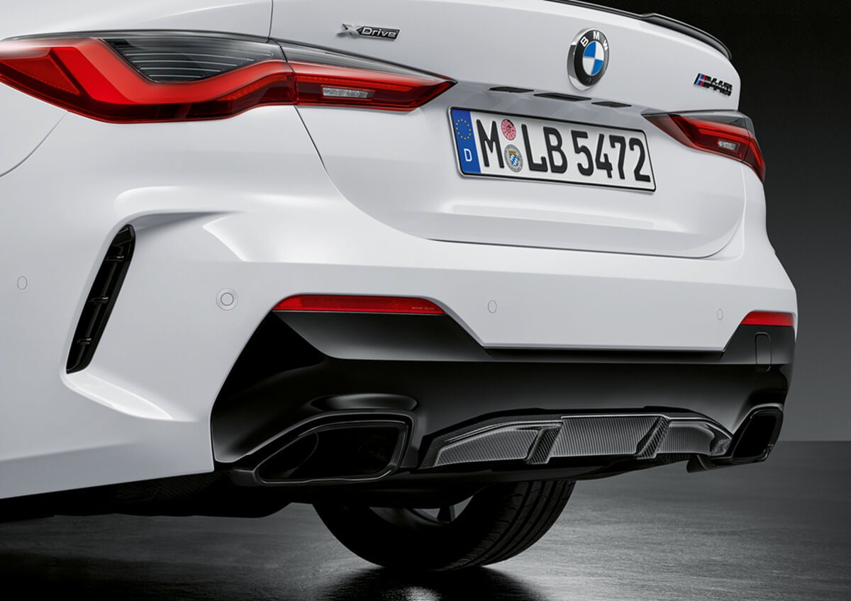 P90390685_highRes_the-all-new-bmw-4-se.jpg